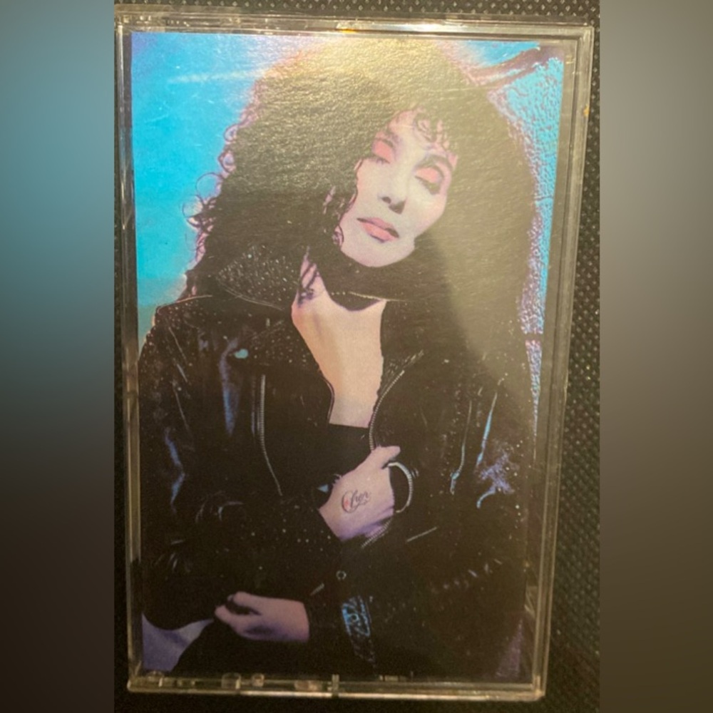 Vintage classic 87’s cassette tape-Cher self titled
